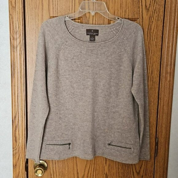 Cashmere Fenn Wright Manson Taupe Sweater size Large EUC - Picture 1 of 9